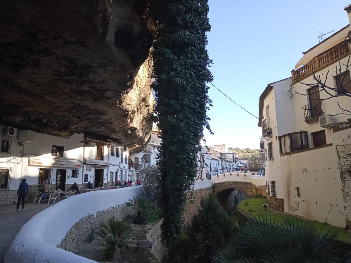 Casa Rural Abril Setenil De Las Bodegas Eksteriør billede